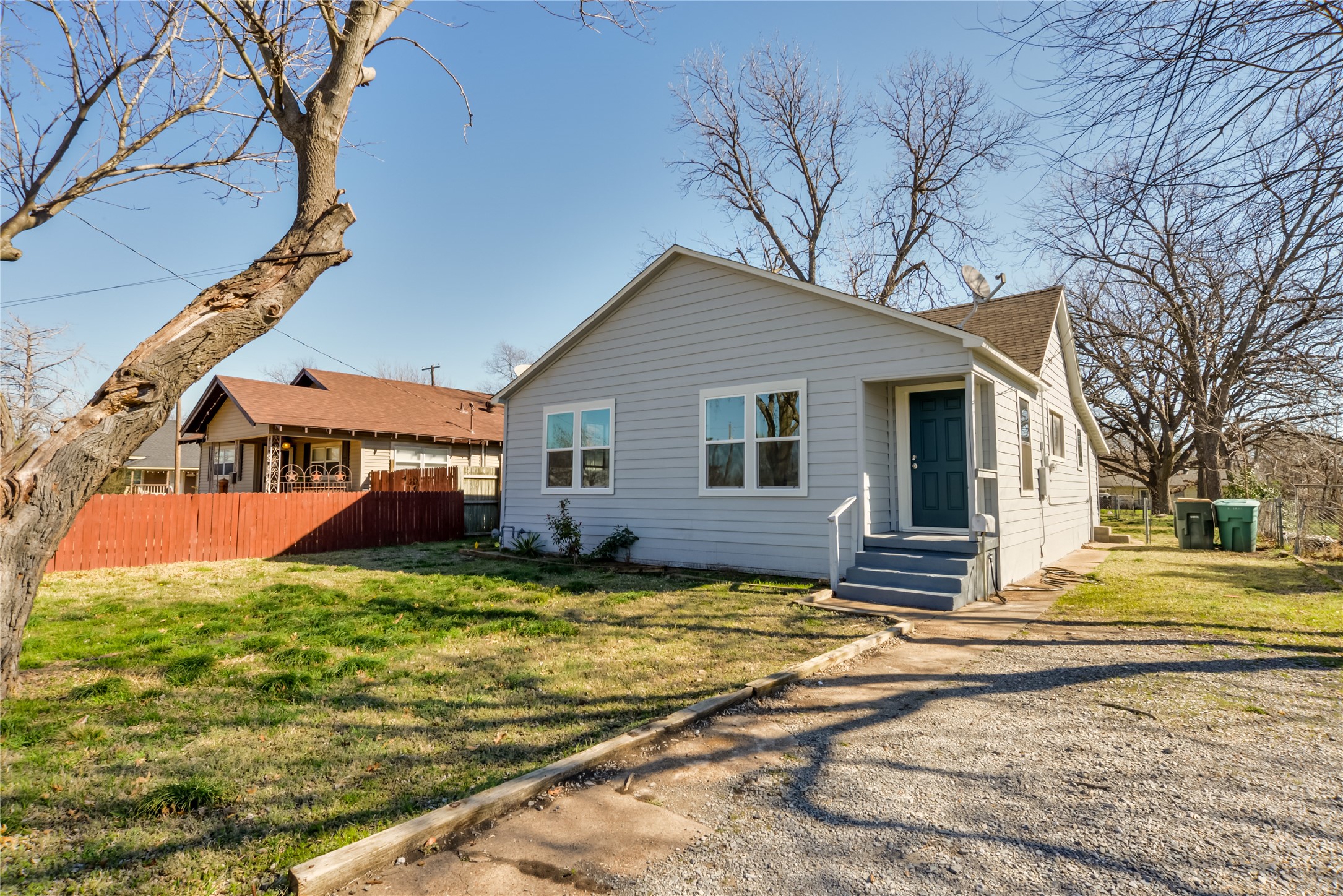 217 N Burdette Avenue Sherman TX 75090