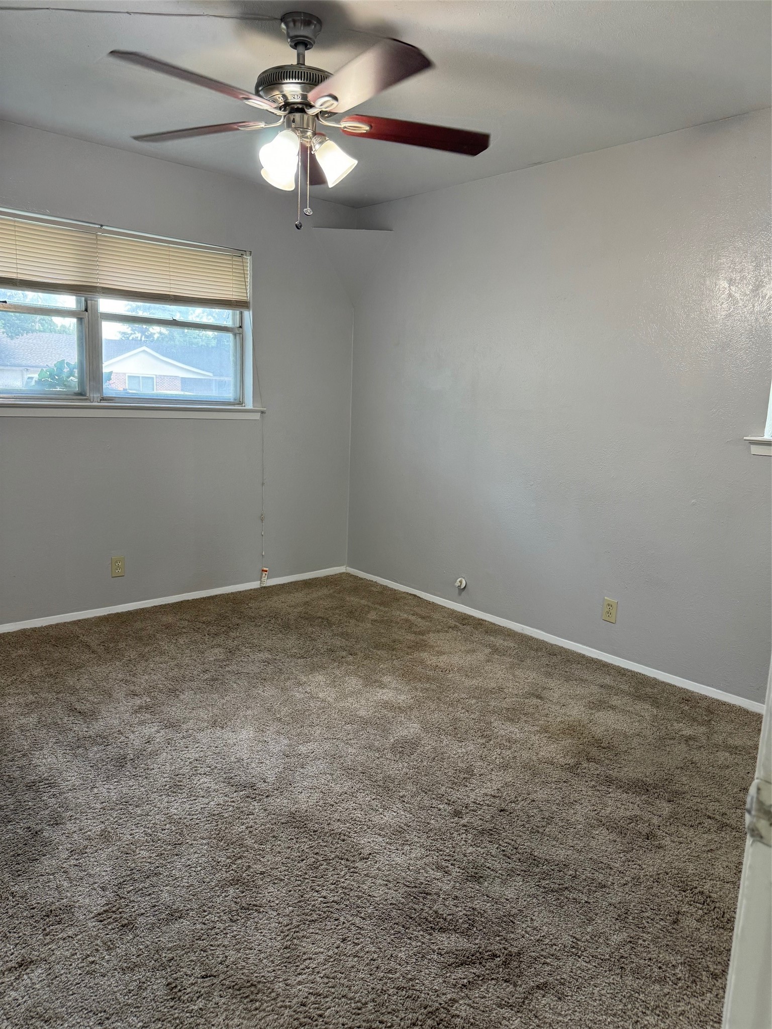 1004 Oakwood Drive Euless TX 76040
