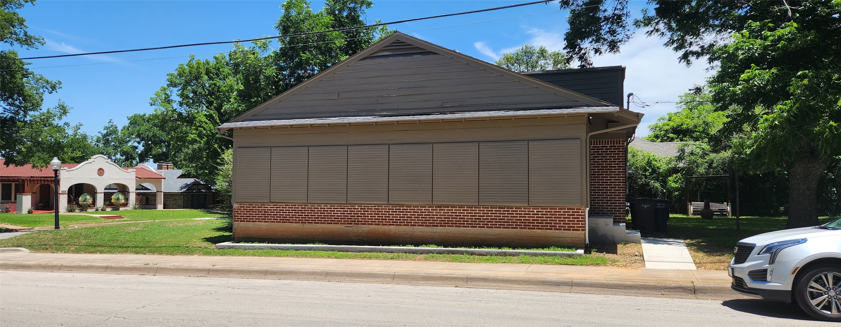2131 Edwin Street Fort Worth TX 76110