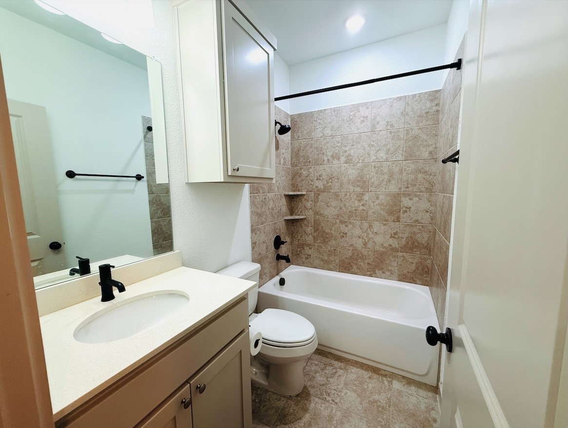 2713 Troutt Drive Carrollton TX 75010