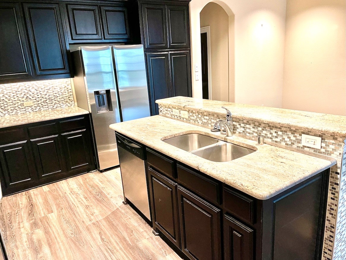 2713 Troutt Drive Carrollton TX 75010