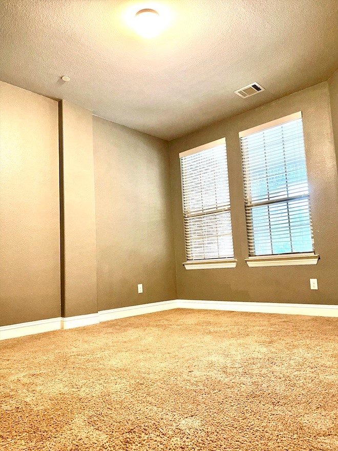 2713 Troutt Drive Carrollton TX 75010