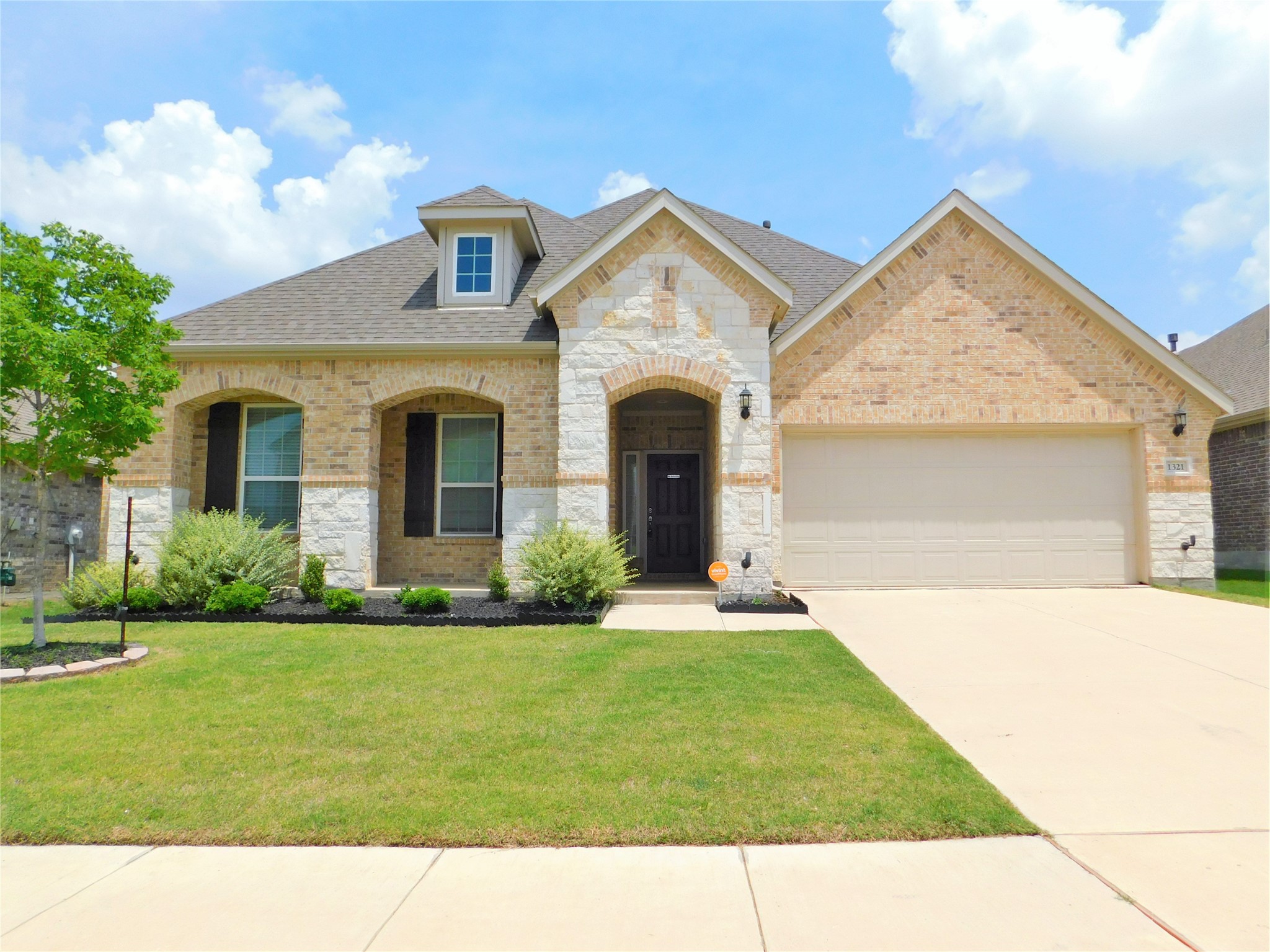 1321 Millican Lane Aubrey TX 76227