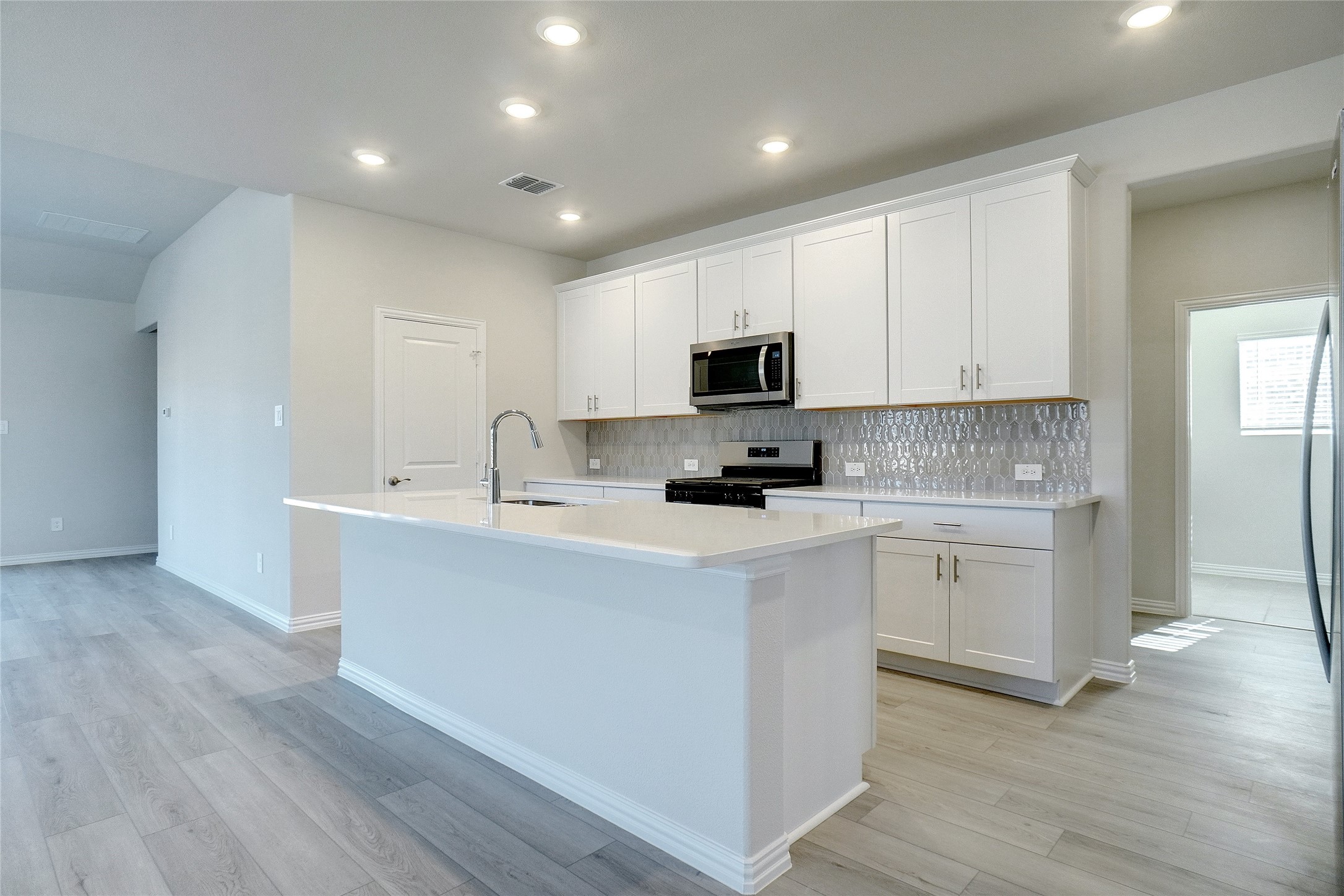 1008 Eagle Run Lane Lavon TX 75166