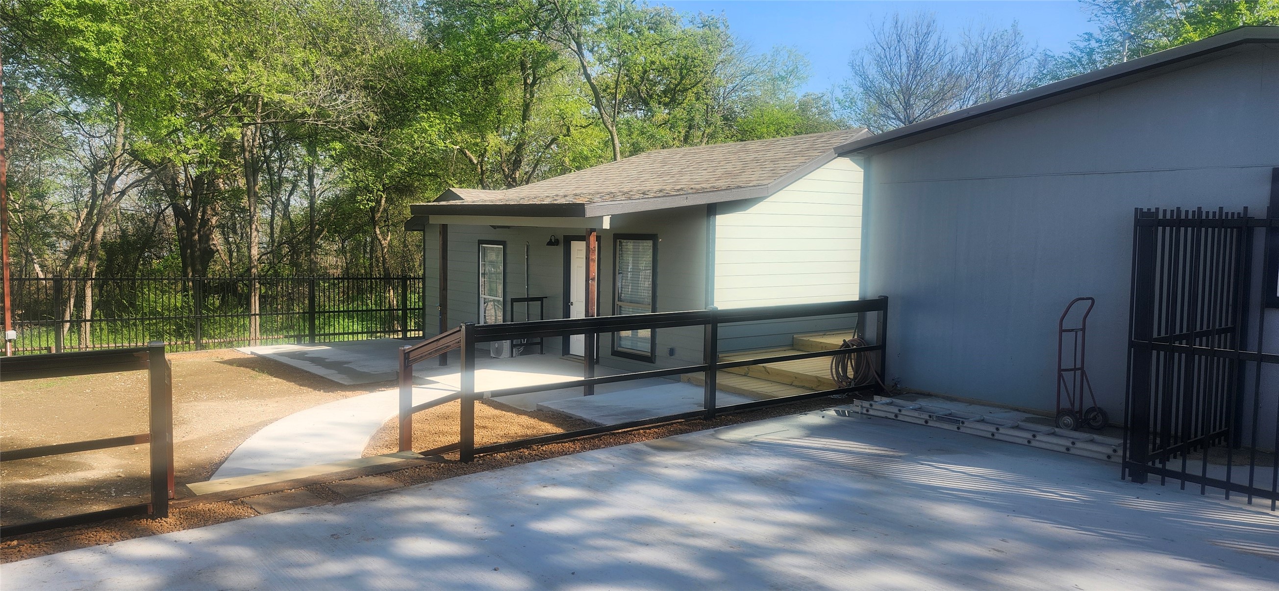 5280 Atwell Lane Denton TX 76208
