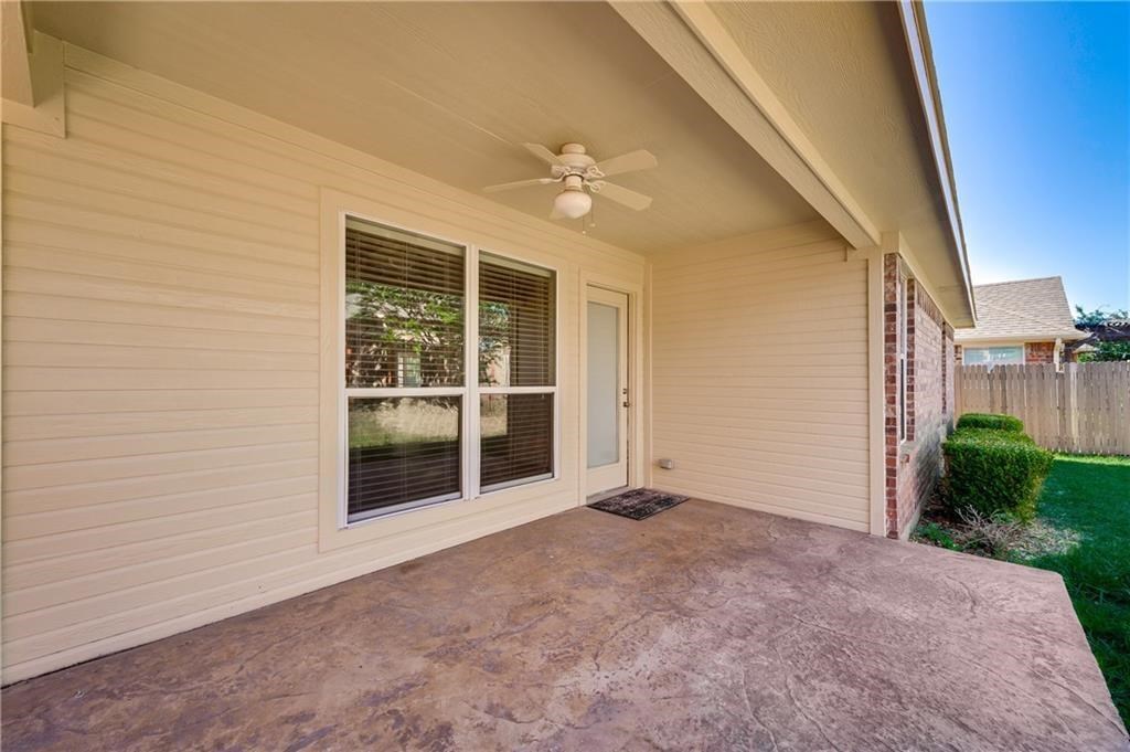 8633 Corral Circle Fort Worth TX 76244