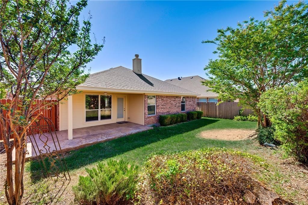 8633 Corral Circle Fort Worth TX 76244
