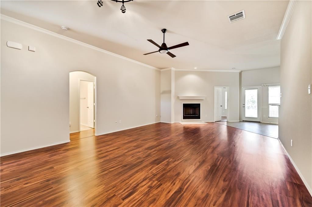 8633 Corral Circle Fort Worth TX 76244