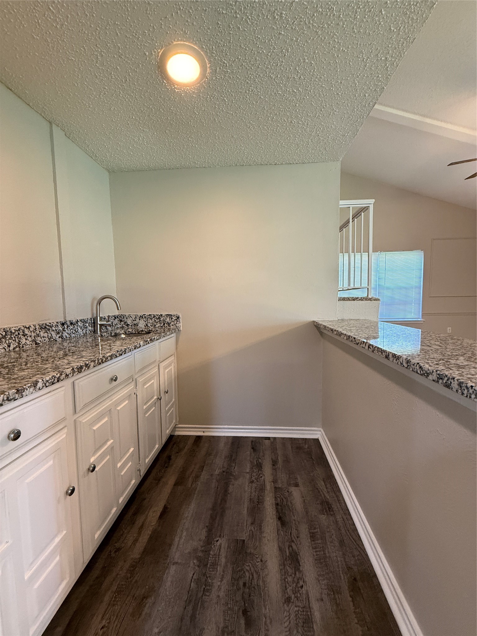 1121 Via Del Rey Mesquite TX 75150