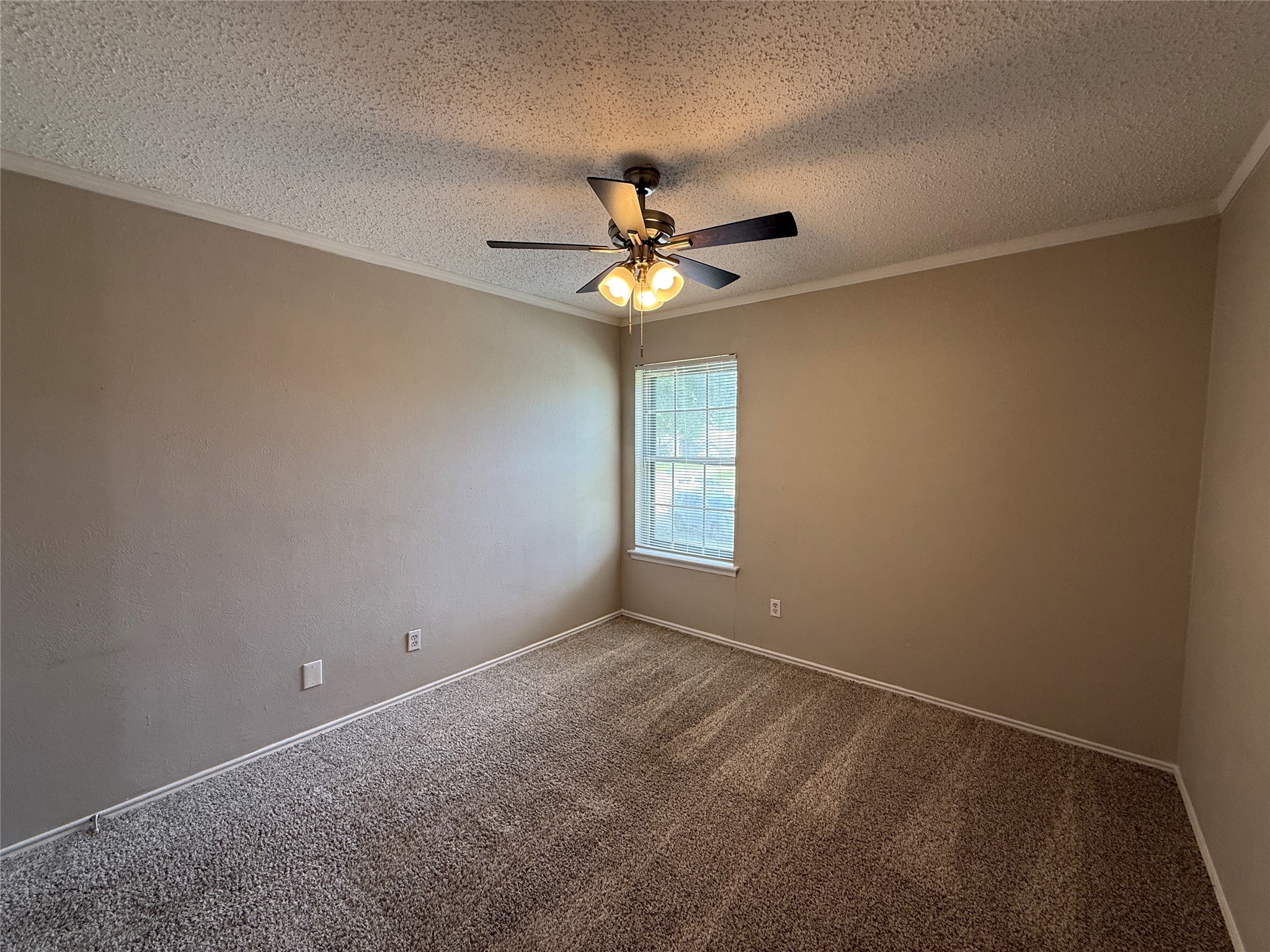 1121 Via Del Rey Mesquite TX 75150