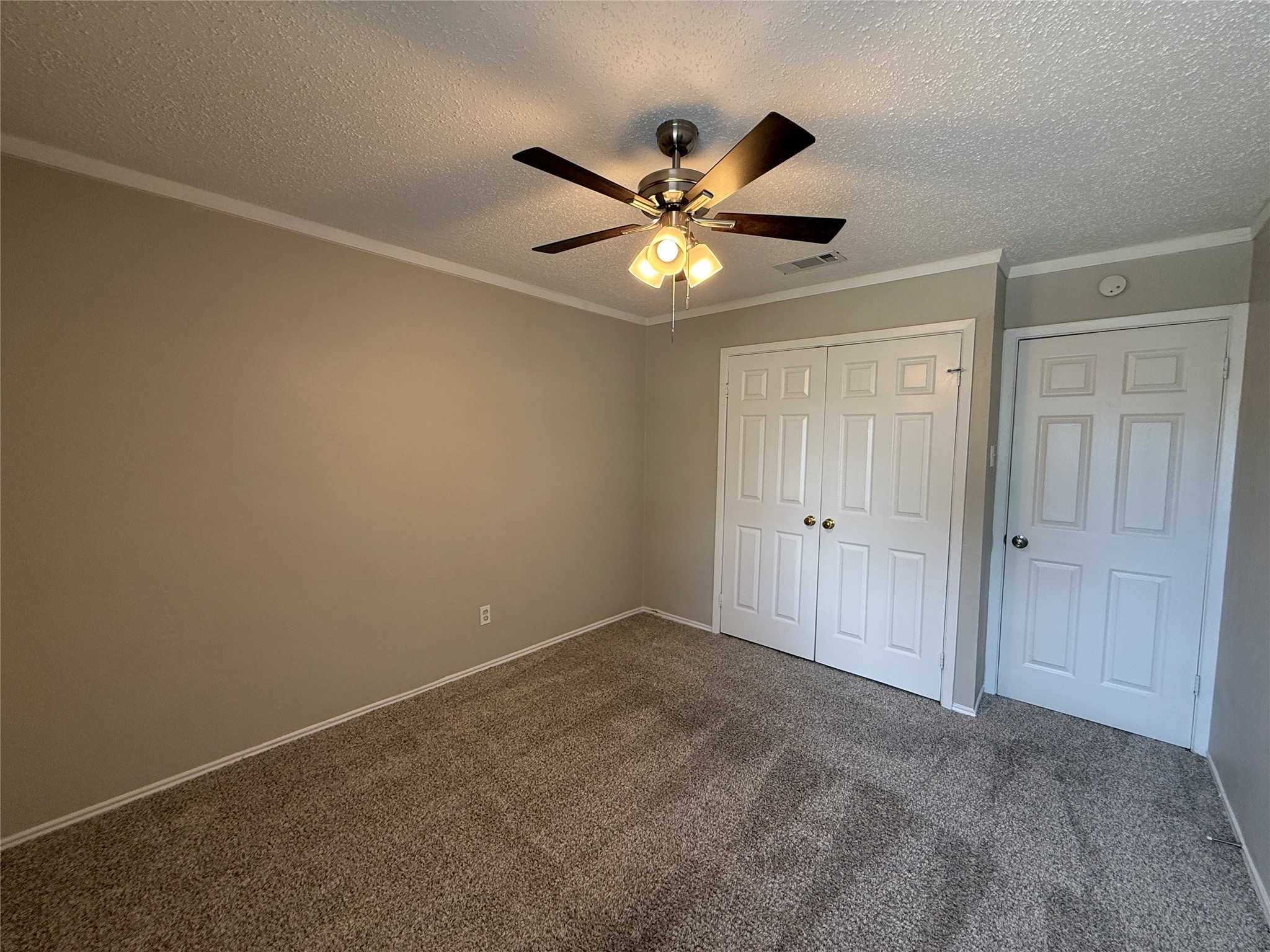1121 Via Del Rey Mesquite TX 75150