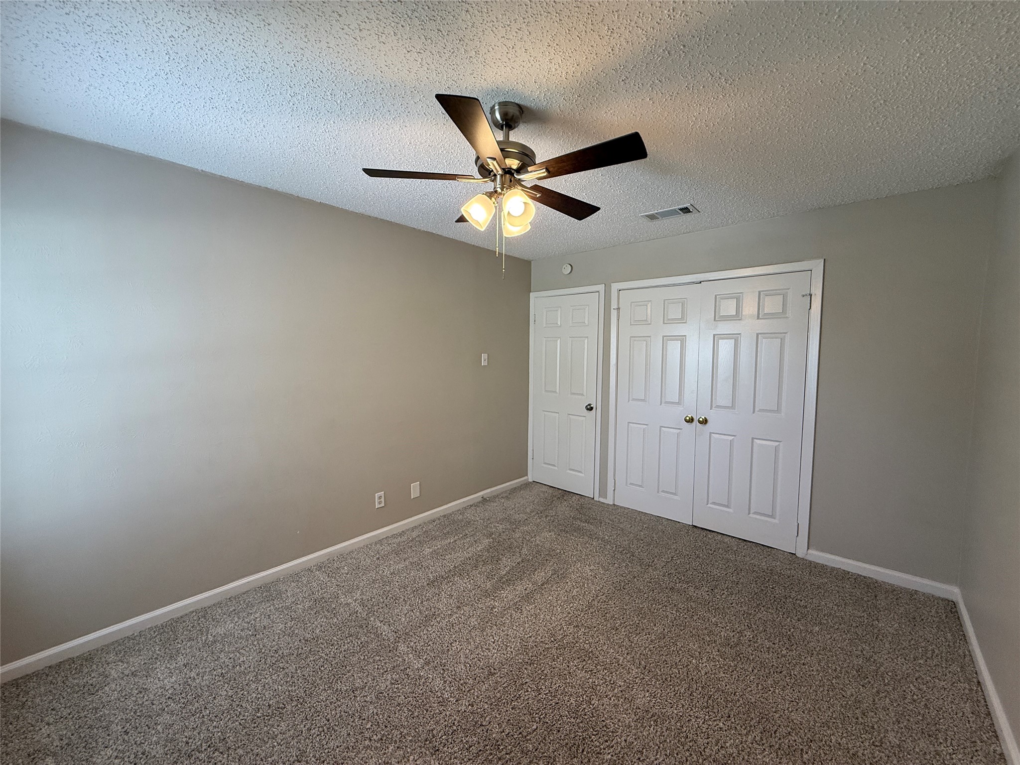 1121 Via Del Rey Mesquite TX 75150