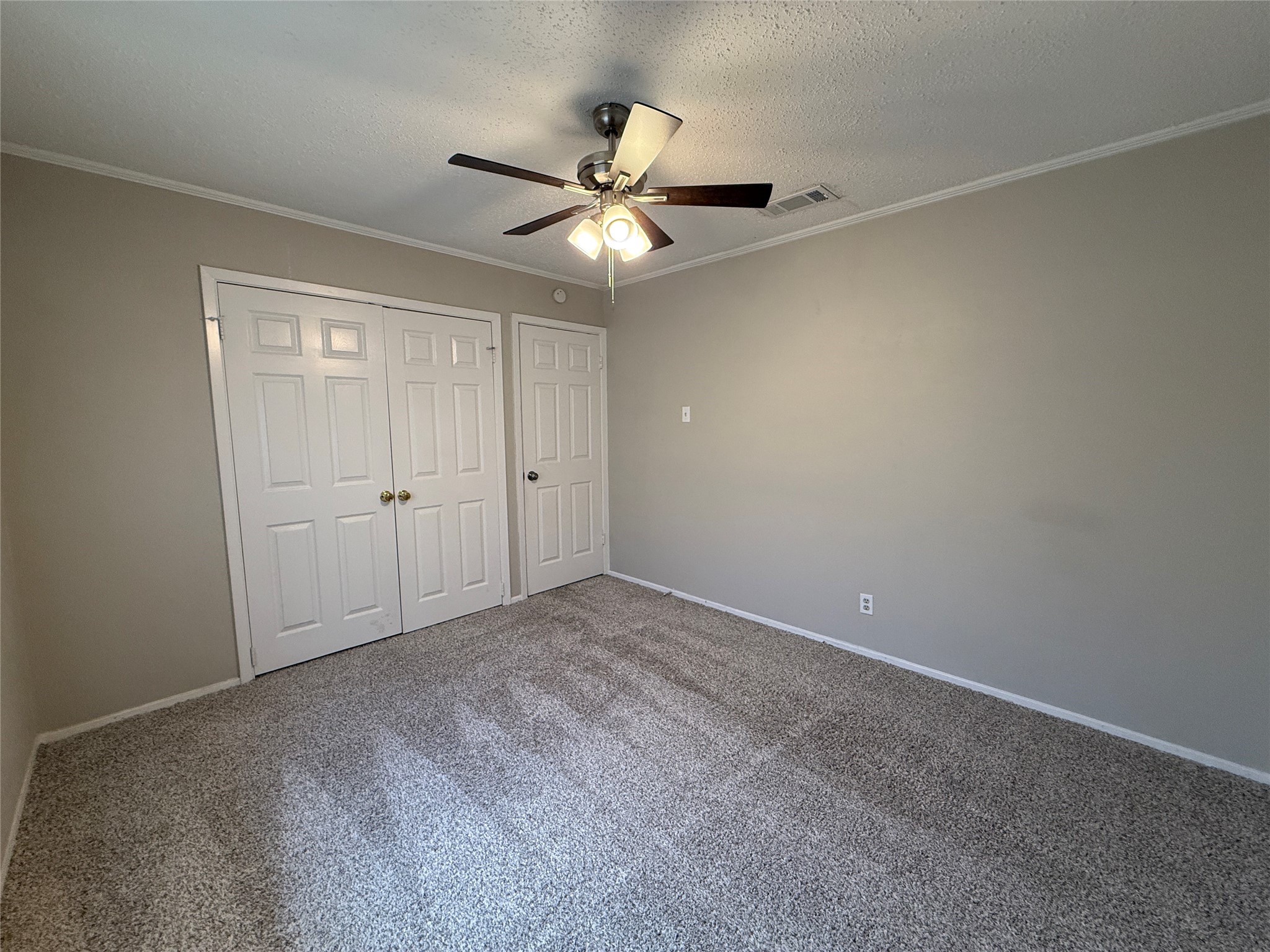 1121 Via Del Rey Mesquite TX 75150