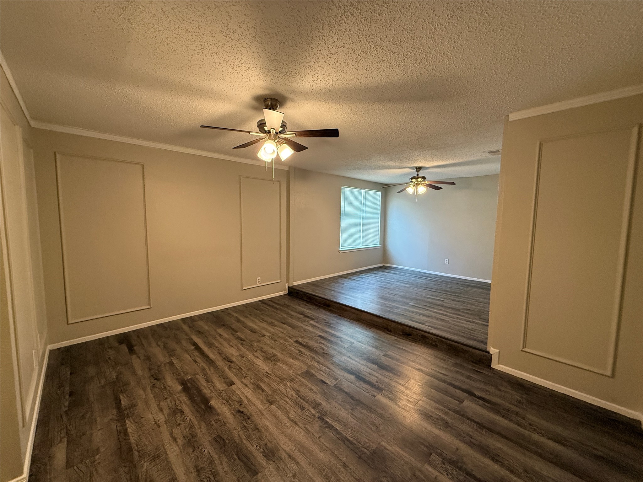 1121 Via Del Rey Mesquite TX 75150