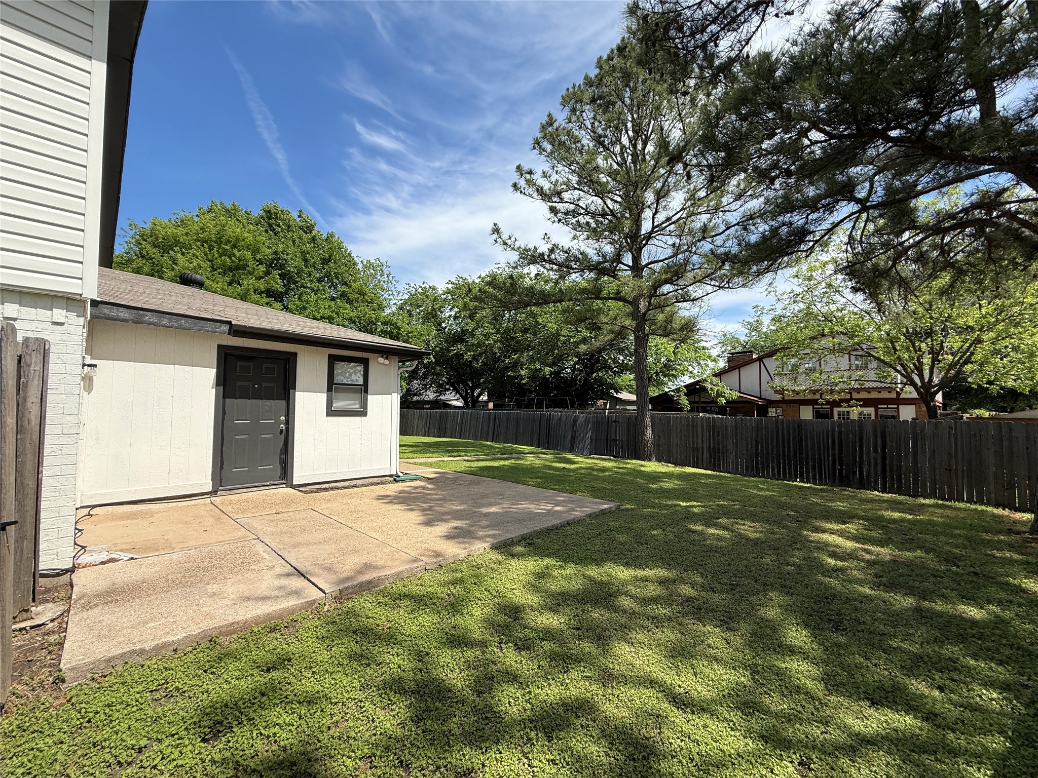 1121 Via Del Rey Mesquite TX 75150