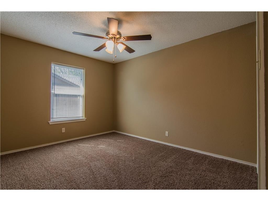 1080 W Hills Terrace Saginaw TX 76179