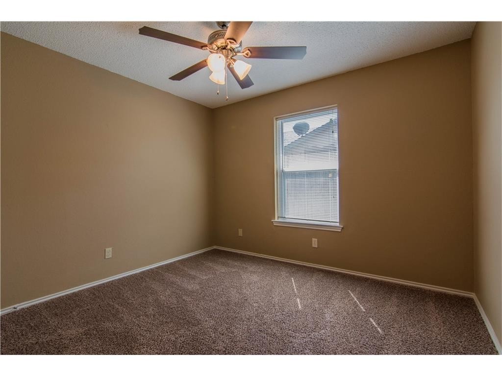 1080 W Hills Terrace Saginaw TX 76179