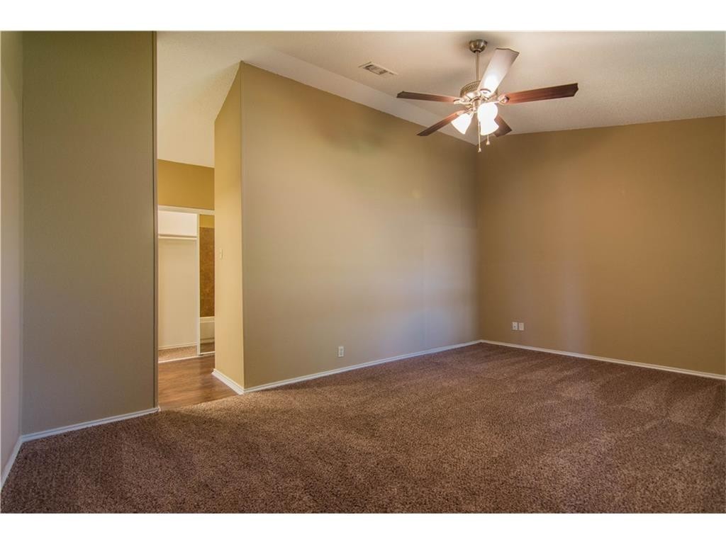 1080 W Hills Terrace Saginaw TX 76179