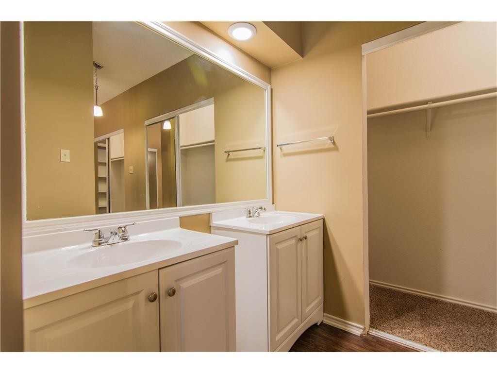 1080 W Hills Terrace Saginaw TX 76179