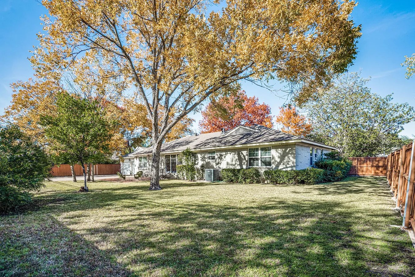 5730 Forest Lane Dallas TX 75230