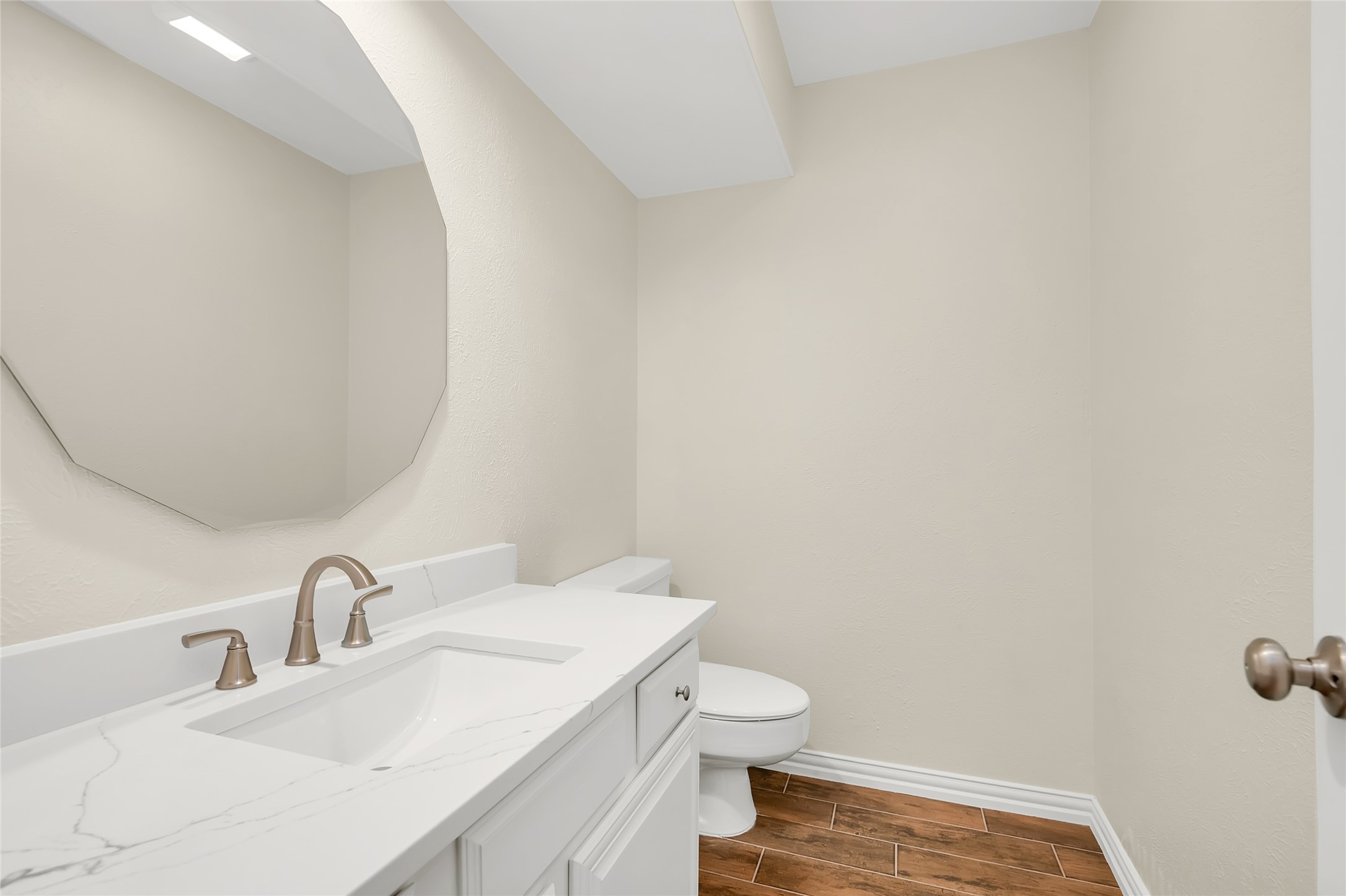 3635 Garden Brook Drive Farmers Branch TX 75234