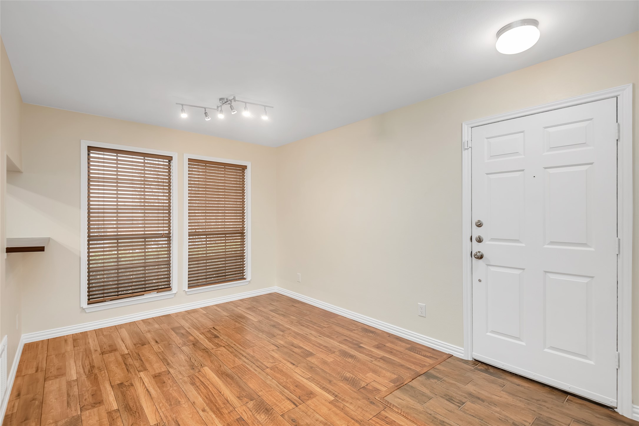 3635 Garden Brook Drive Farmers Branch TX 75234
