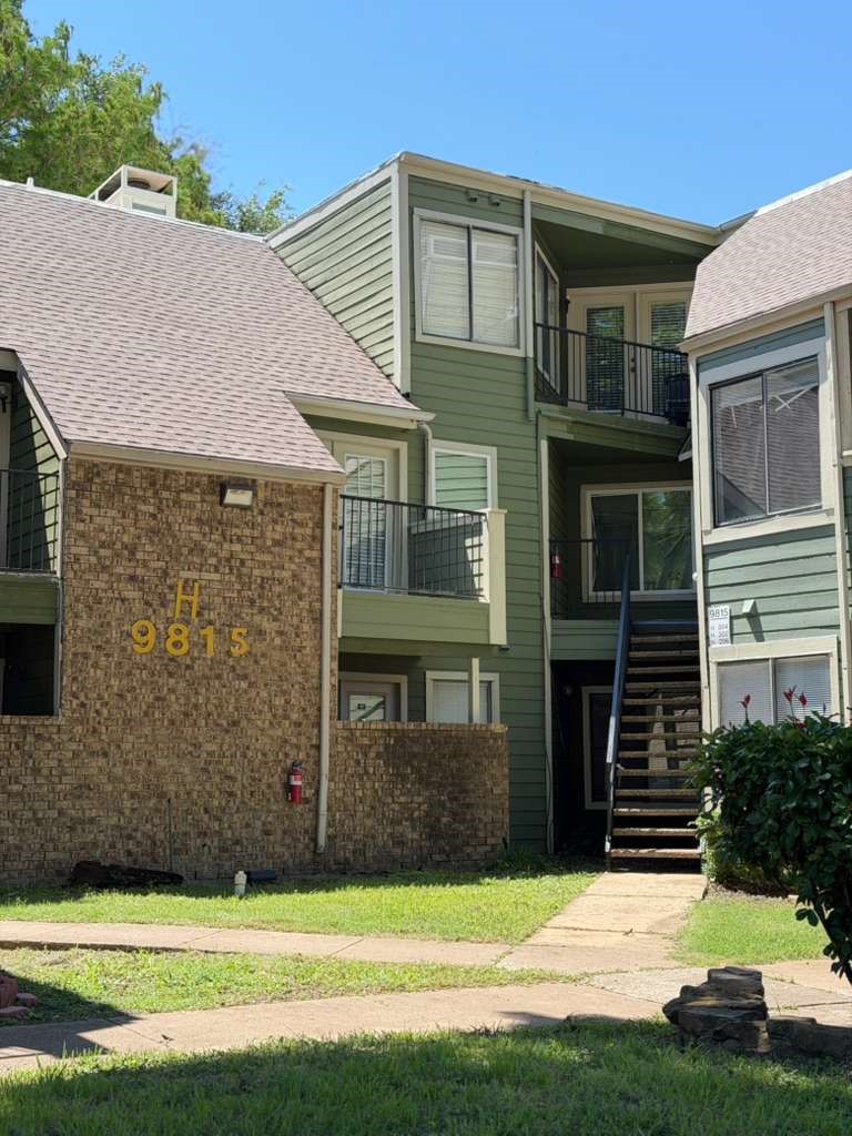 9815 Walnut Street Dallas TX 75243