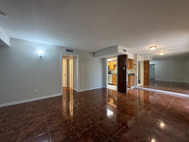 12802 Midway Road Dallas TX 75244