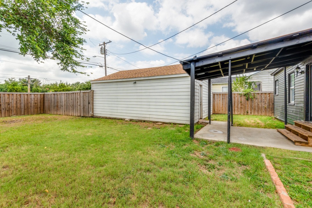 2736 Rolinda Drive Dallas TX 75211