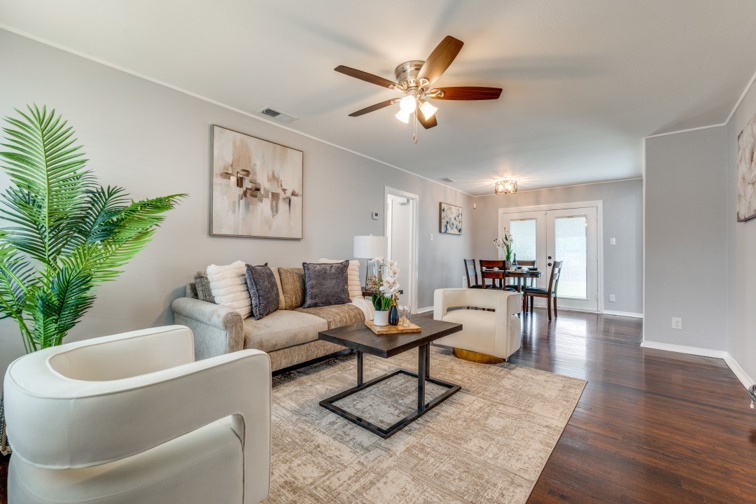 2736 Rolinda Drive Dallas TX 75211