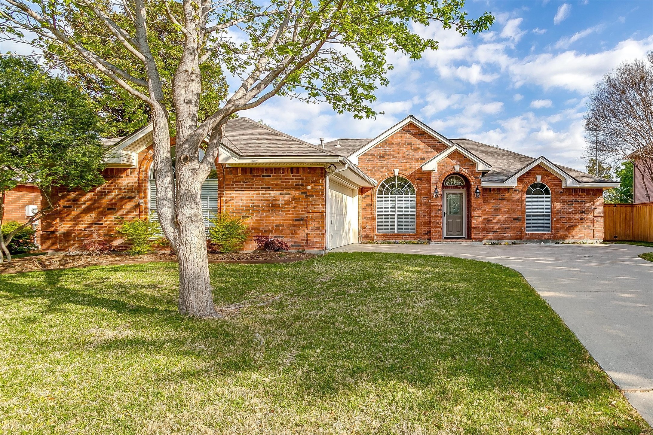 3212 Riverwood Drive Fort Worth TX 76116