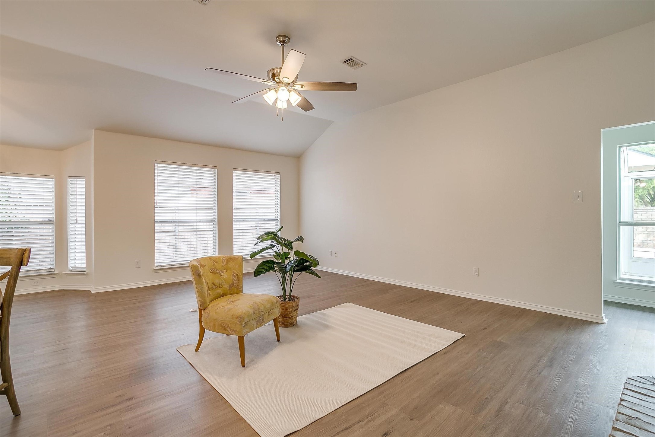 3212 Riverwood Drive Fort Worth TX 76116