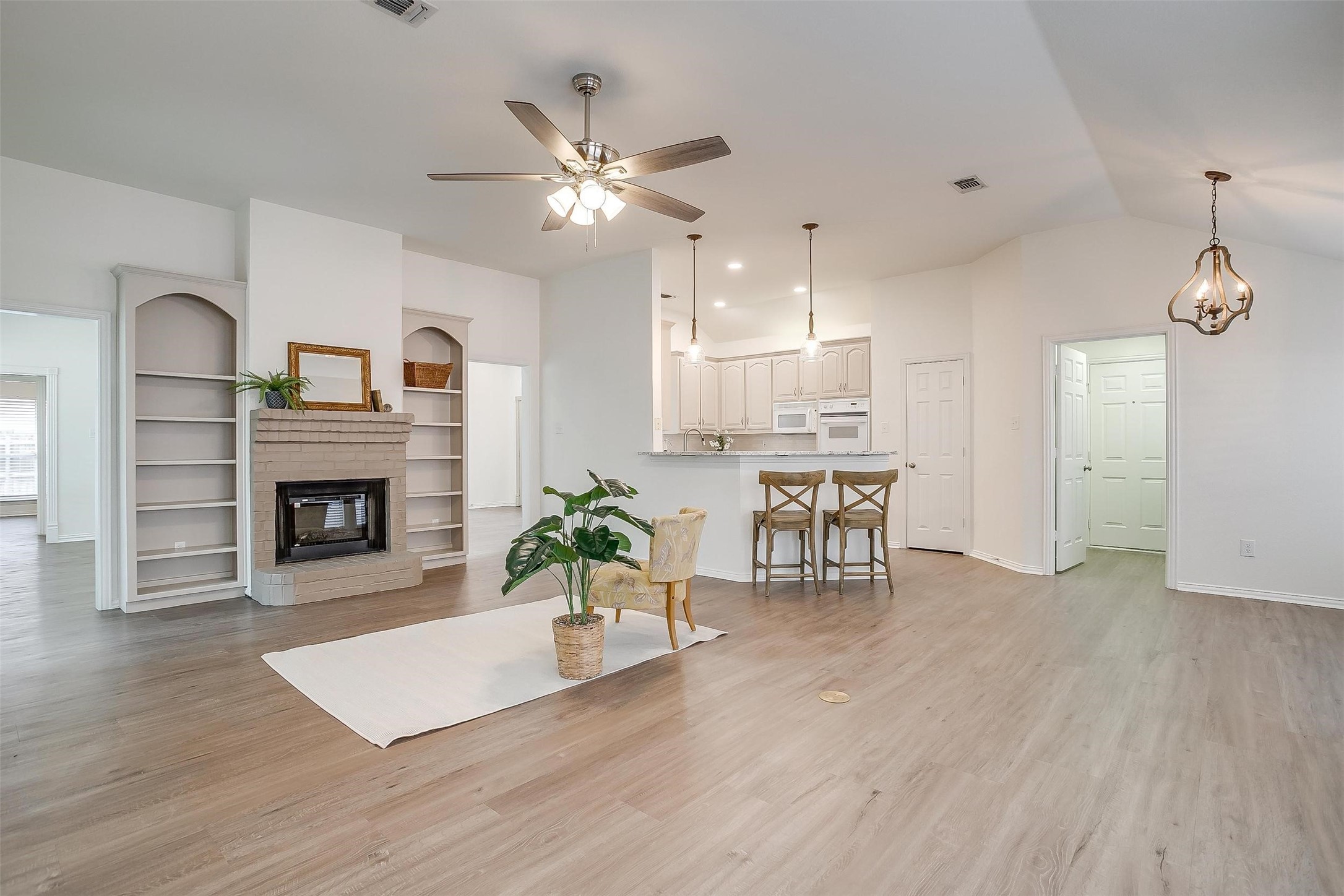 3212 Riverwood Drive Fort Worth TX 76116