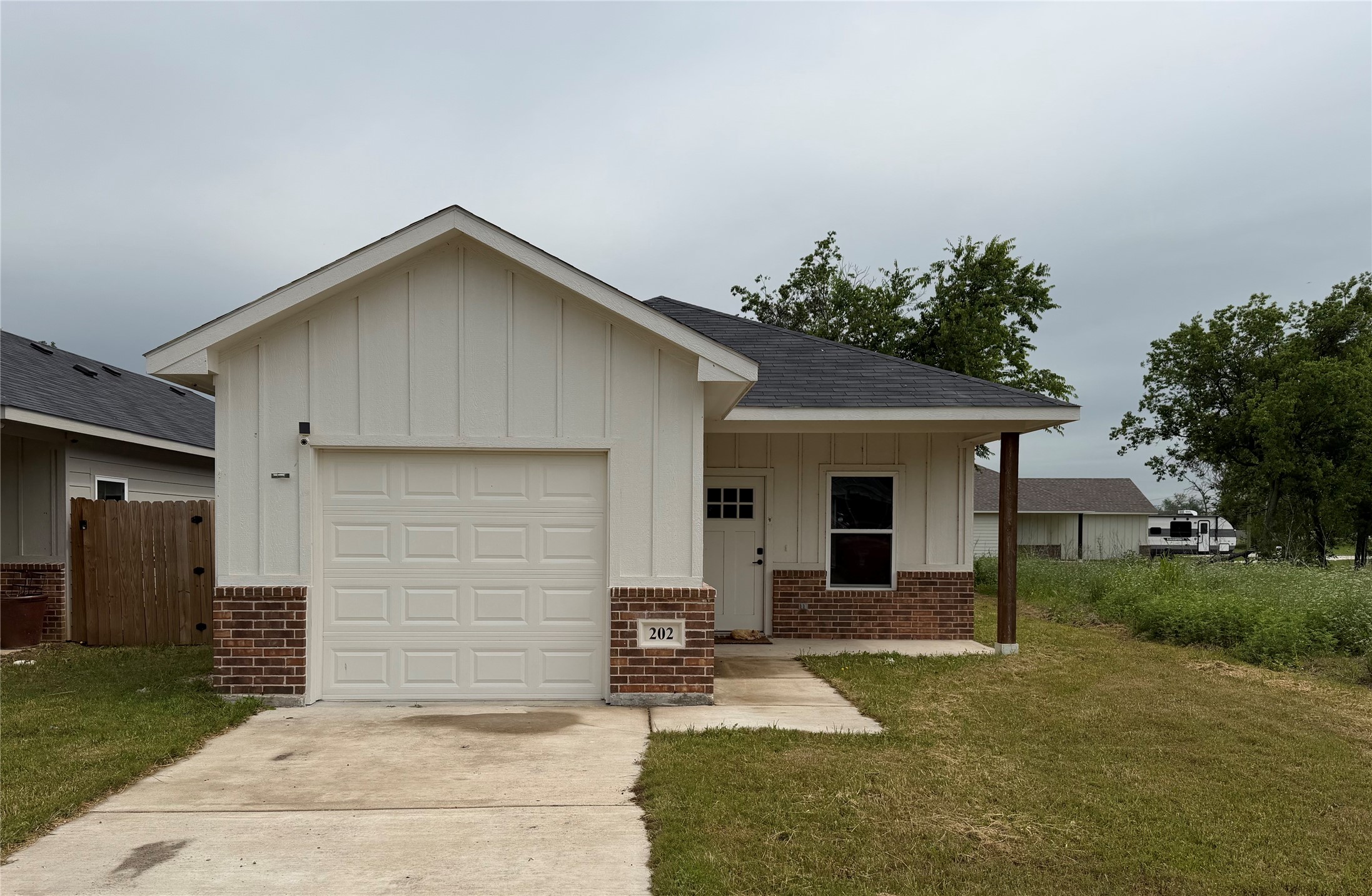 202 E Henderson Street Itasca TX 76055