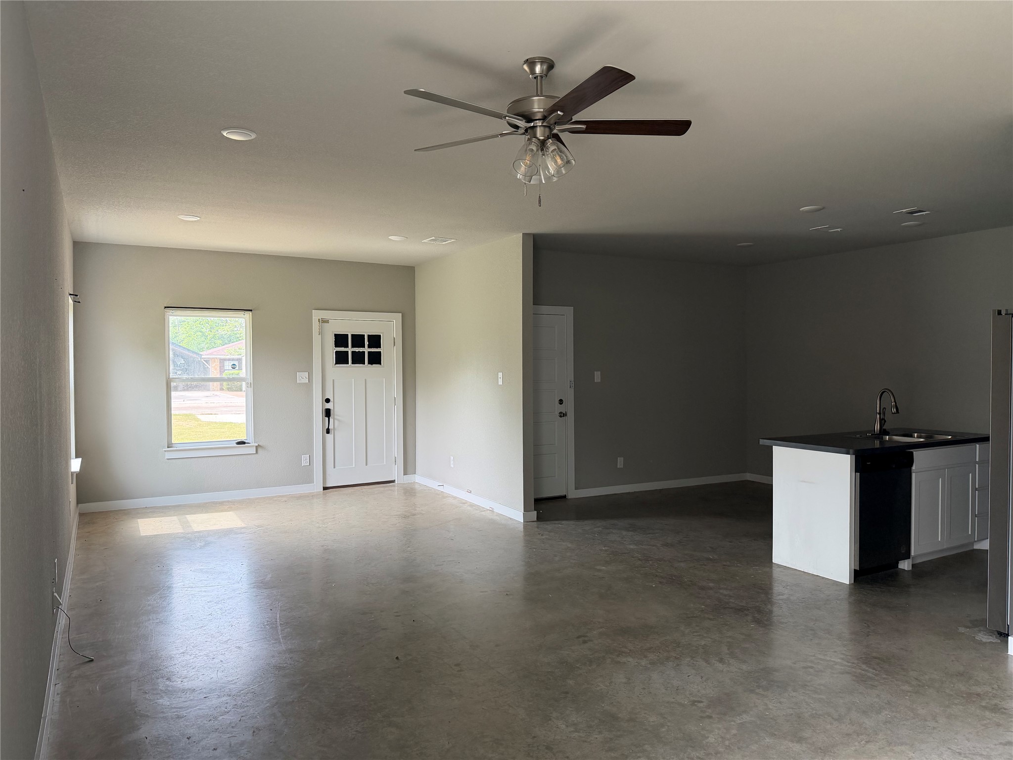 202 E Henderson Street Itasca TX 76055