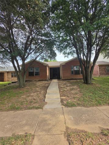 725 Trinity Lane Dallas TX 75241