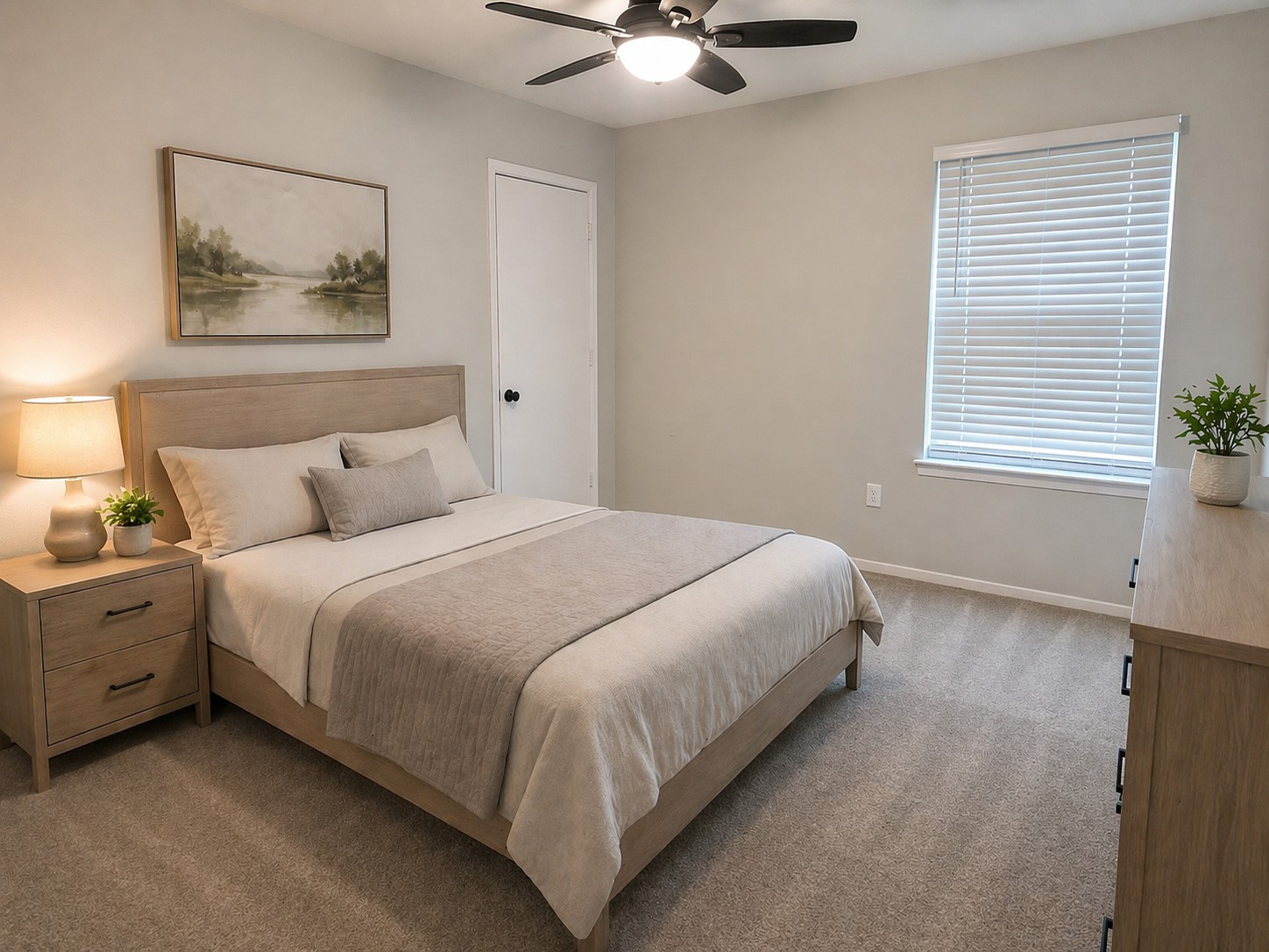 517 Signal Hill Court S Fort Worth TX 76112