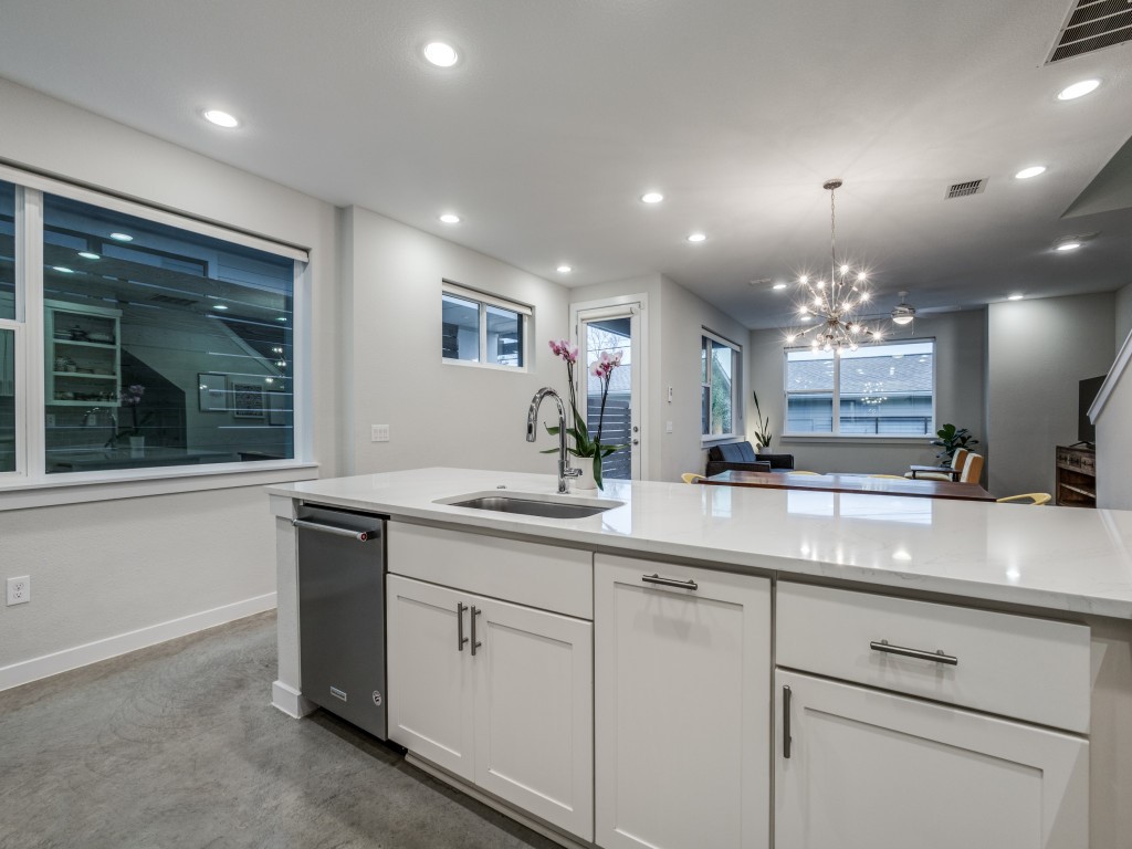 5404 Winton Street Dallas TX 75206