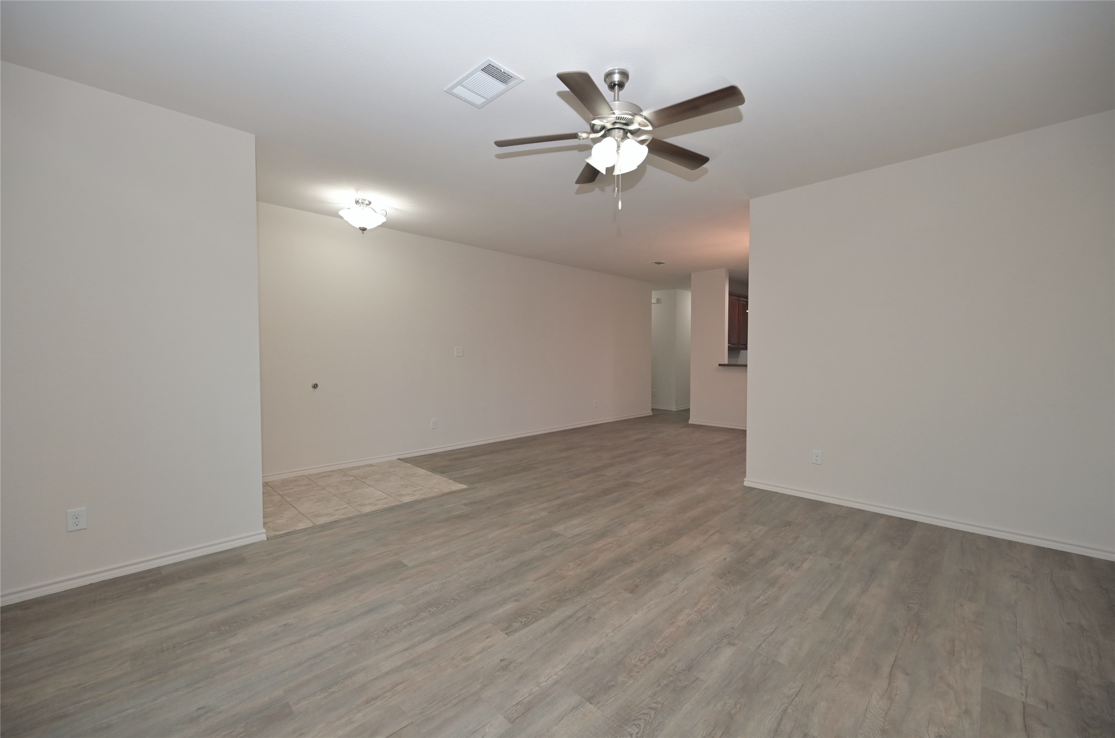 808 Bahar Court Arlington TX 76010