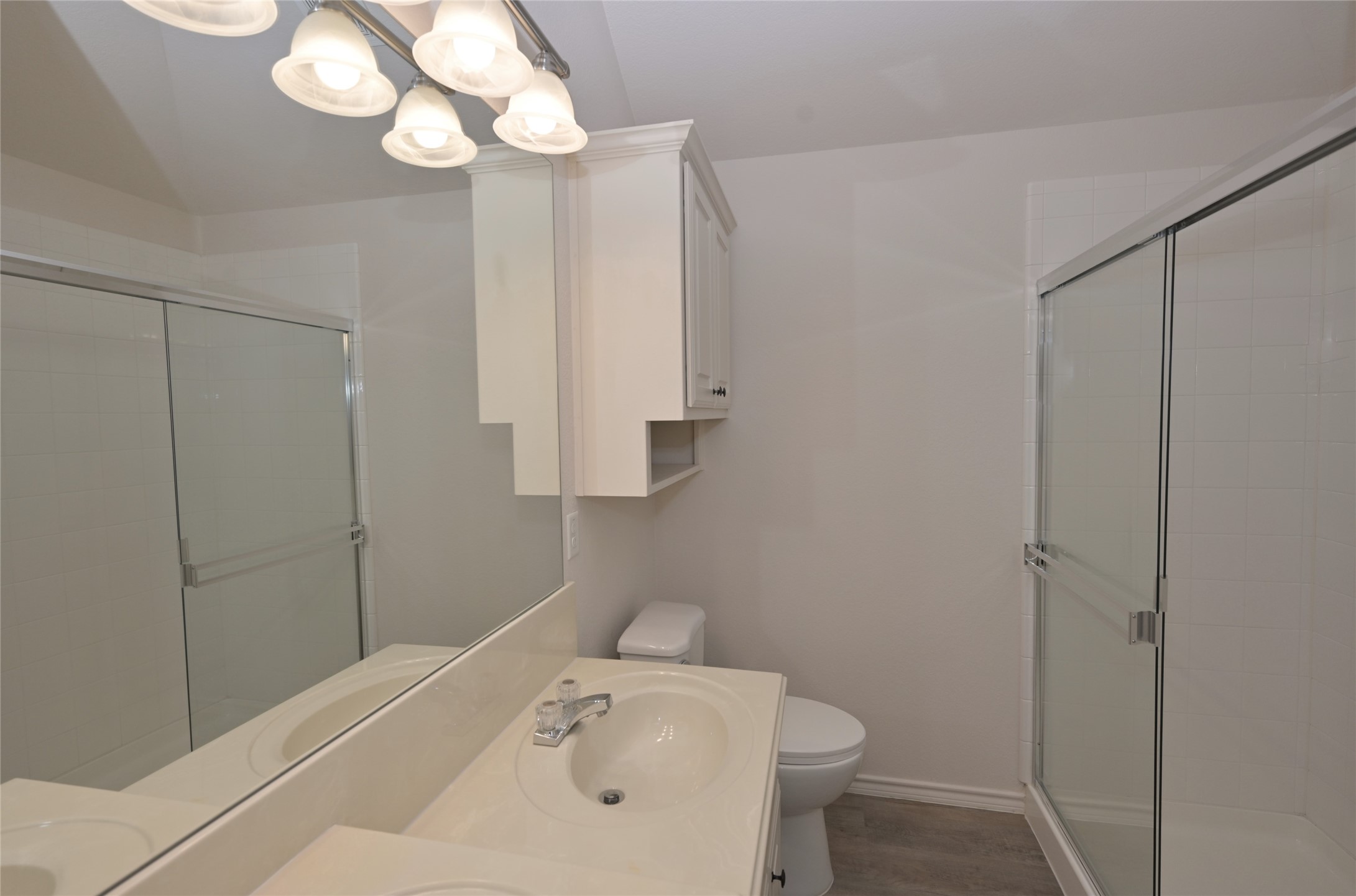 808 Bahar Court Arlington TX 76010