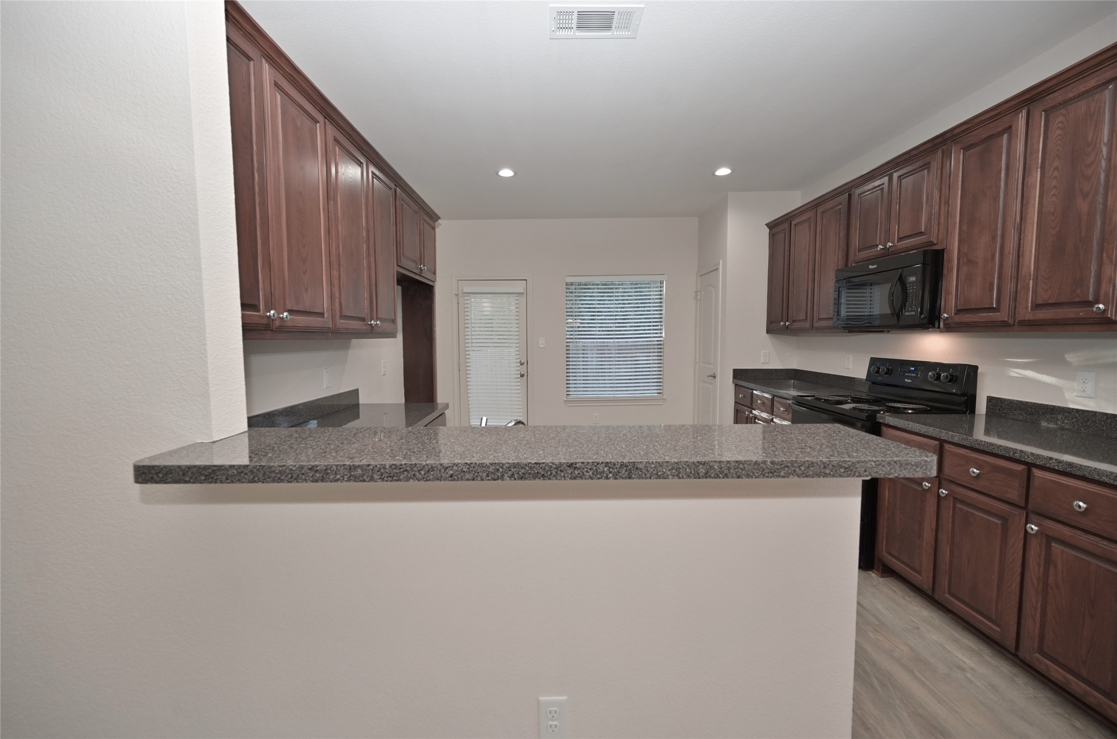 808 Bahar Court Arlington TX 76010
