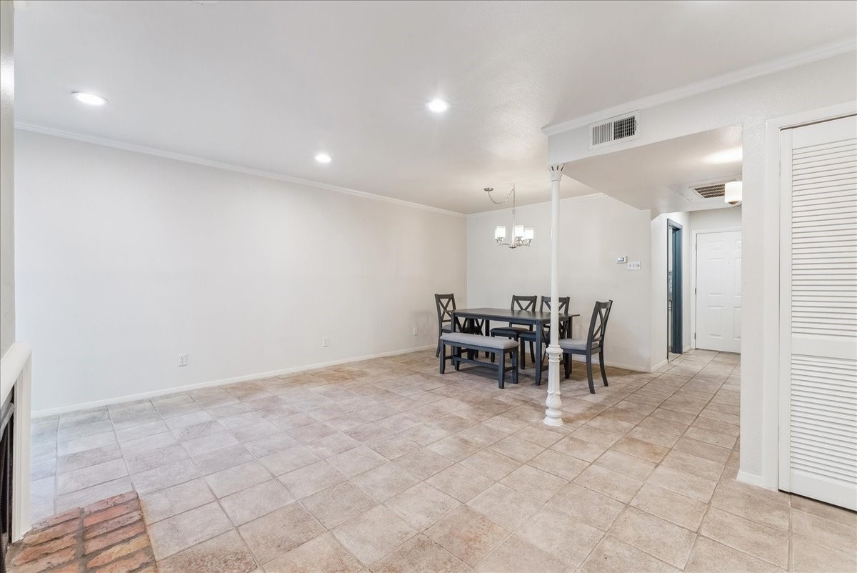 3627 Dickason Avenue Dallas TX 75219