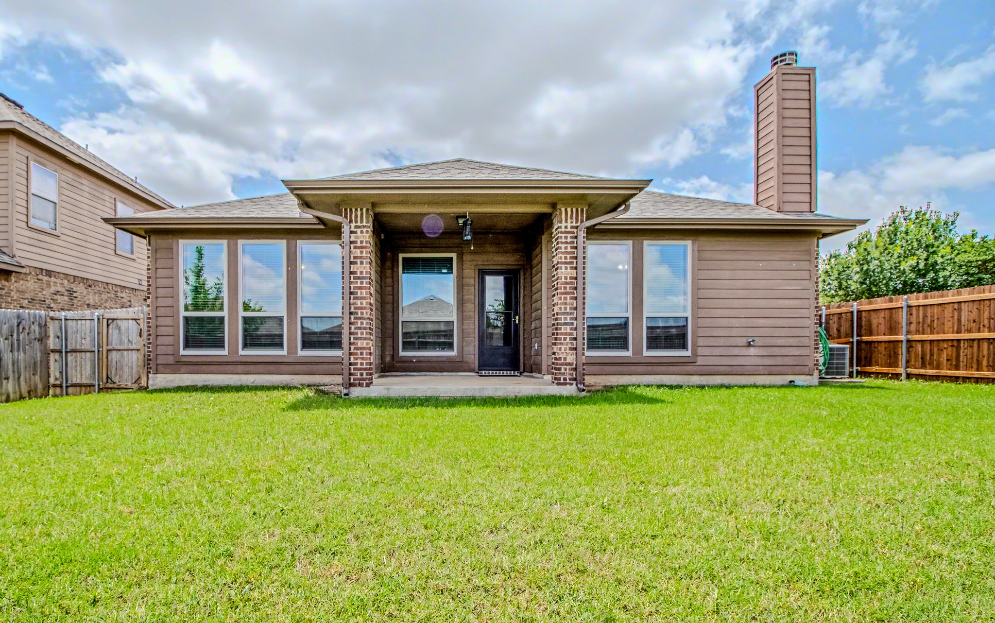 1401 Elkford Lane Fort Worth TX 76247