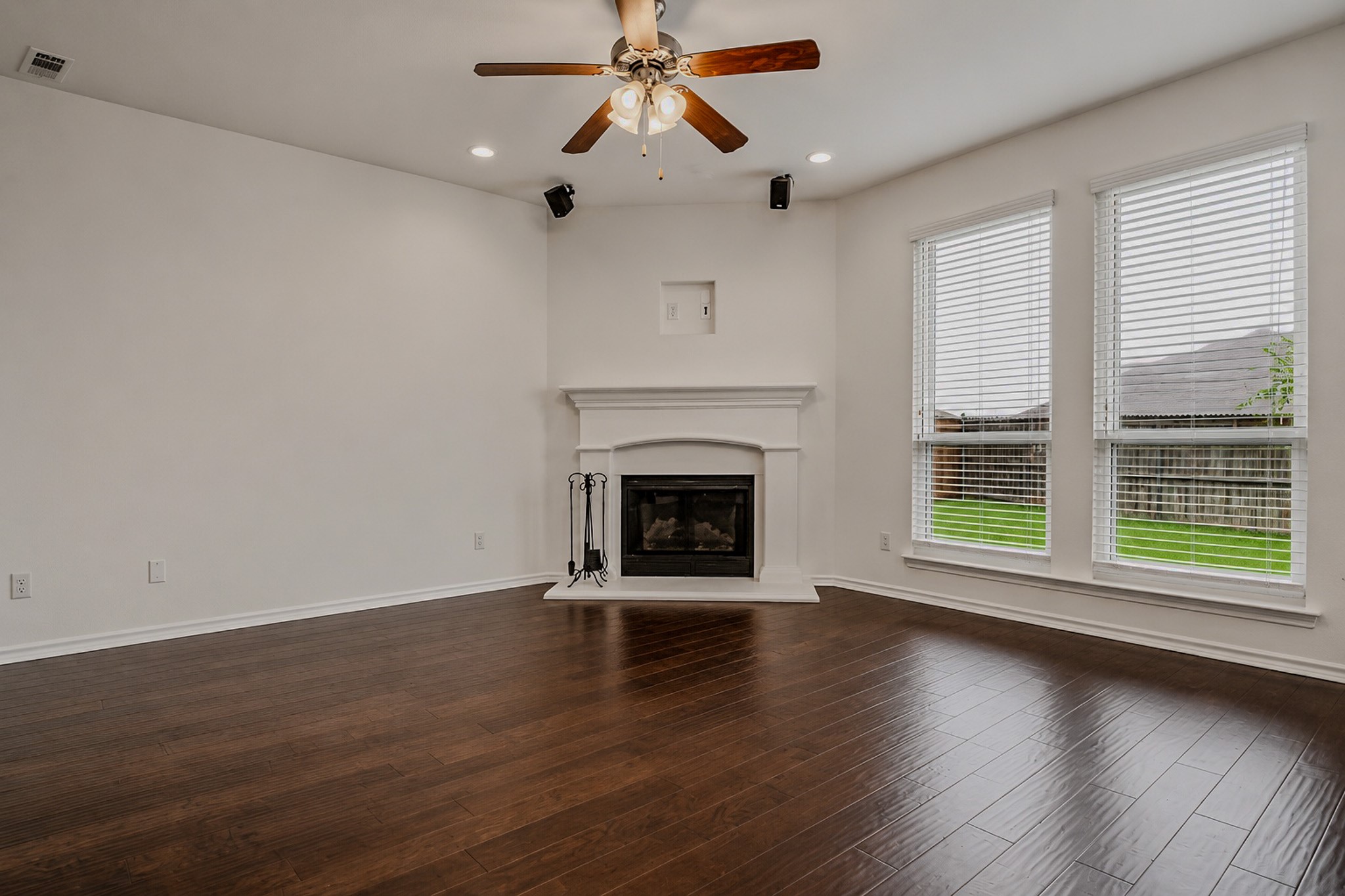 1401 Elkford Lane Fort Worth TX 76247