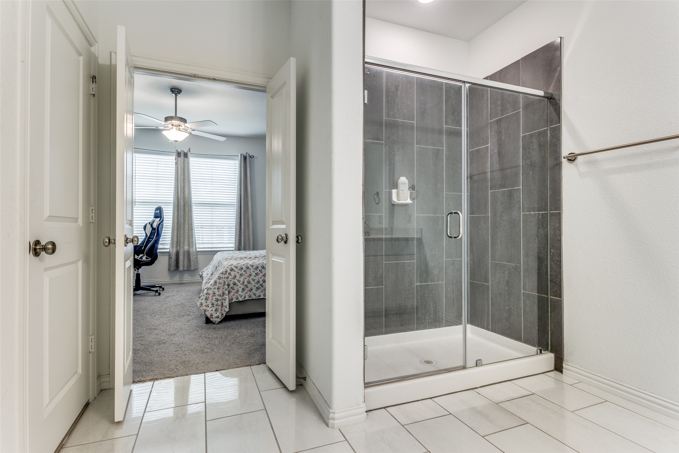 1417 Verbena Lane Garland TX 75042