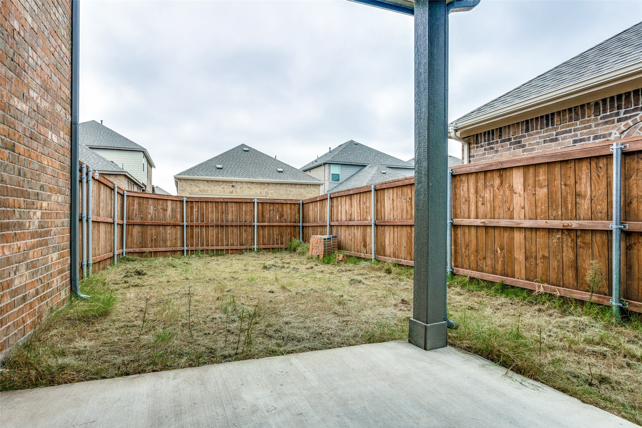 1417 Verbena Lane Garland TX 75042