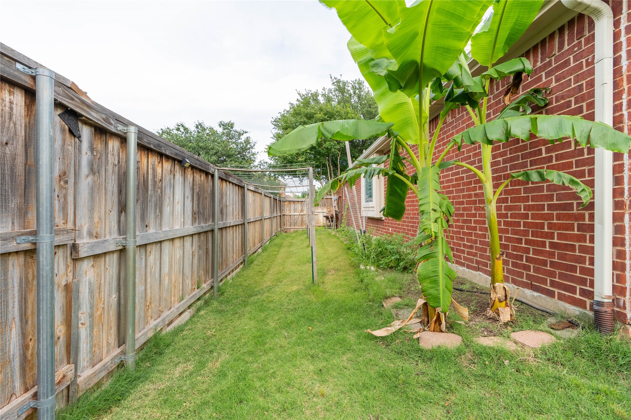 2324 Crestridge Drive Little Elm TX 75068