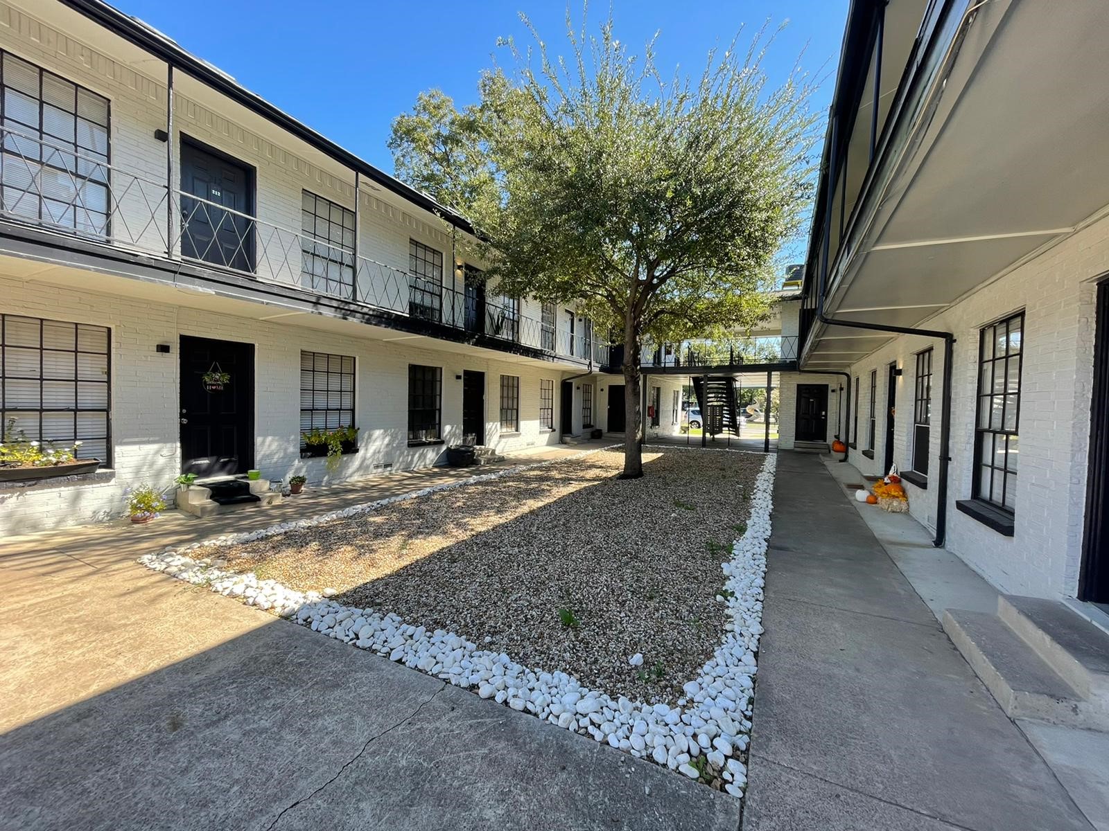 5317 Junius Street Dallas TX 75214