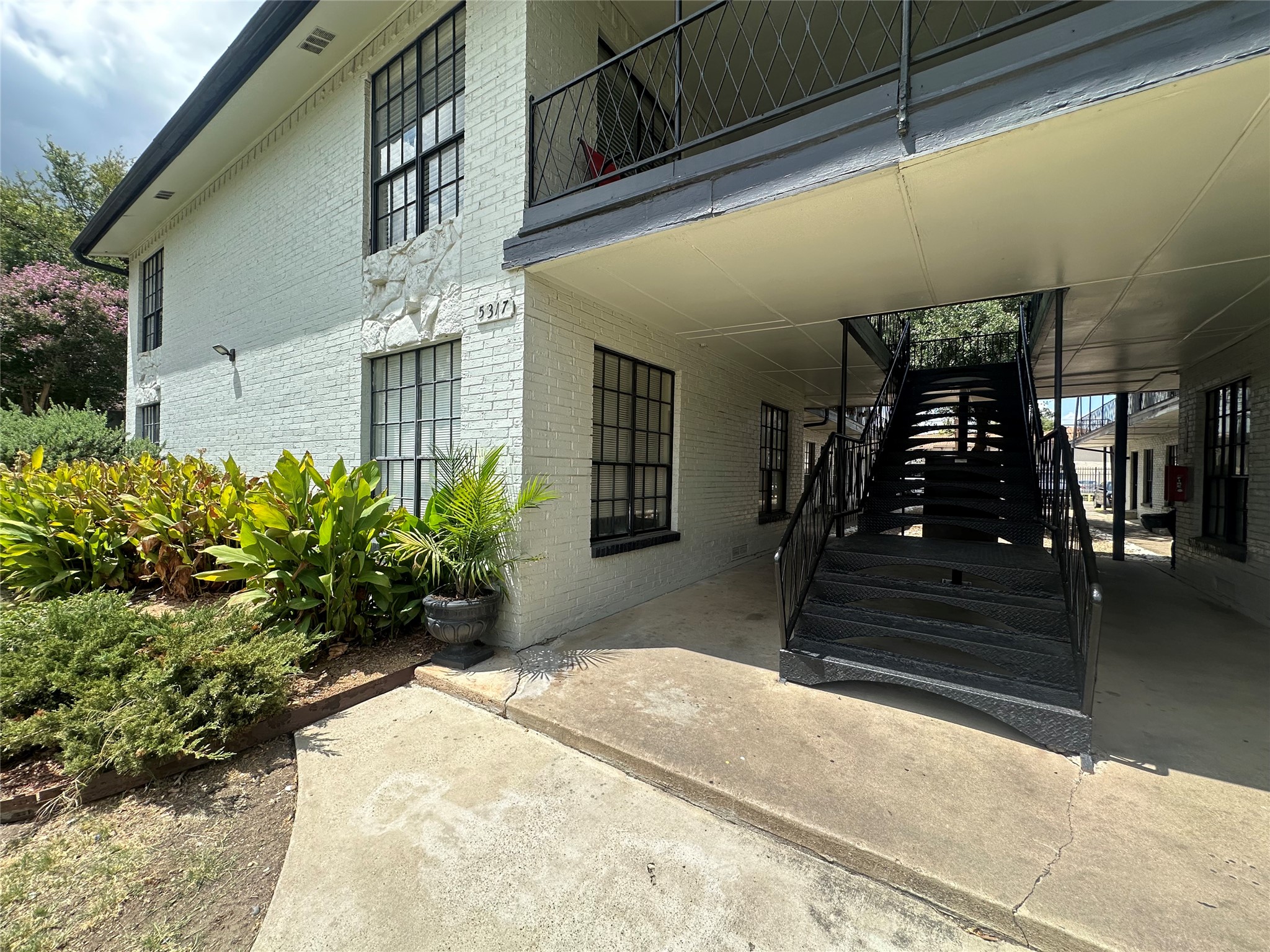 5317 Junius Street Dallas TX 75214