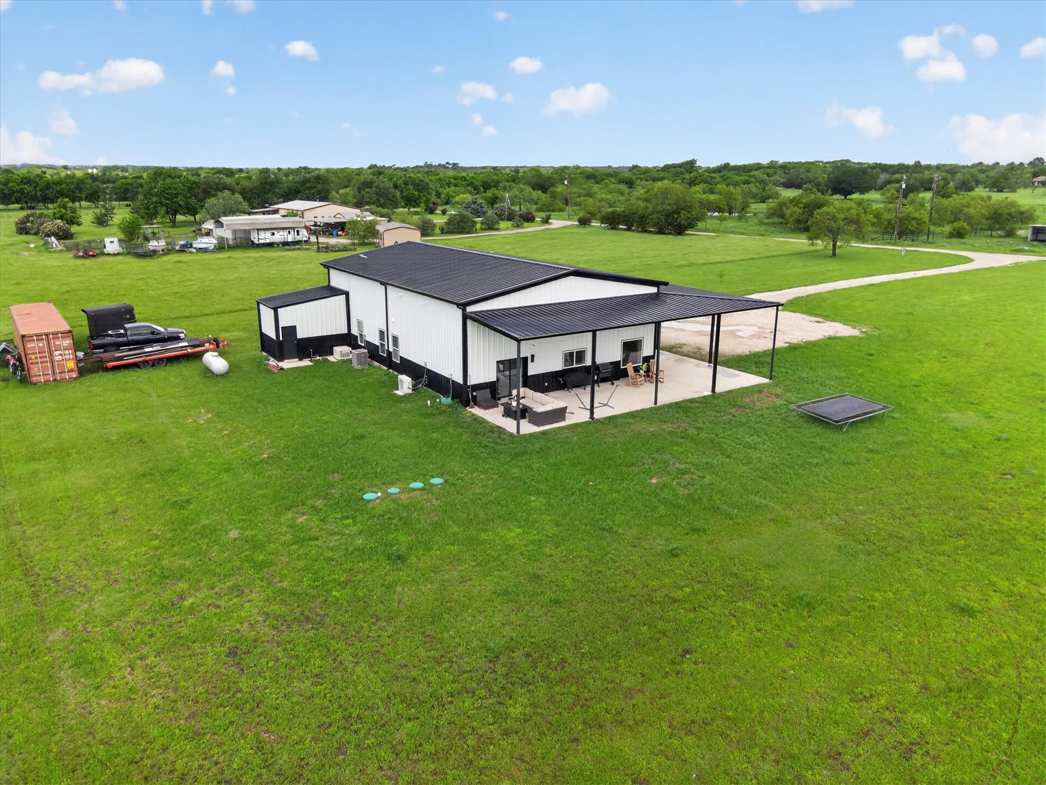 9082 Wolfe Run Ponder TX 76259
